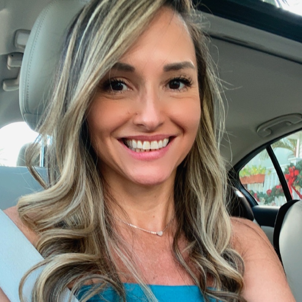 Meet your Posher, Maria fernanda